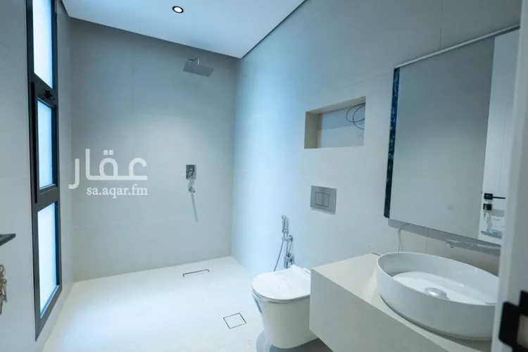 دور للبيع في شارع ابن اللبان, حي الملك فهد, مدينة الرياض, منطقة الرياض صورة 3