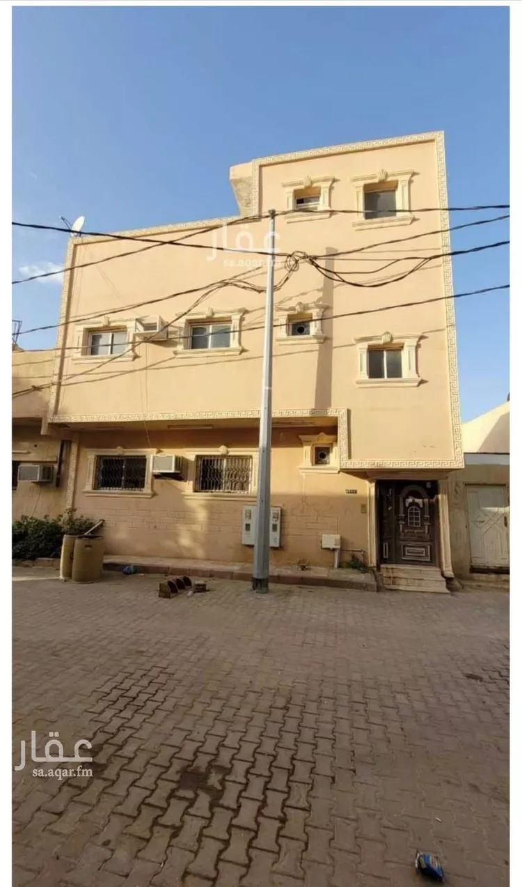 عمارة للبيع في شارع ممر الحرمل, حي العدل, مدينة الجبيلة, منطقة الرياض