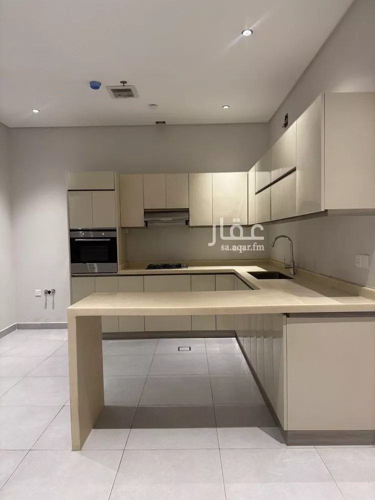 شقة للبيع في شارع ابي بن معاذ الانصاري, حي الربيع, مدينة الرياض, منطقة الرياض صورة 4