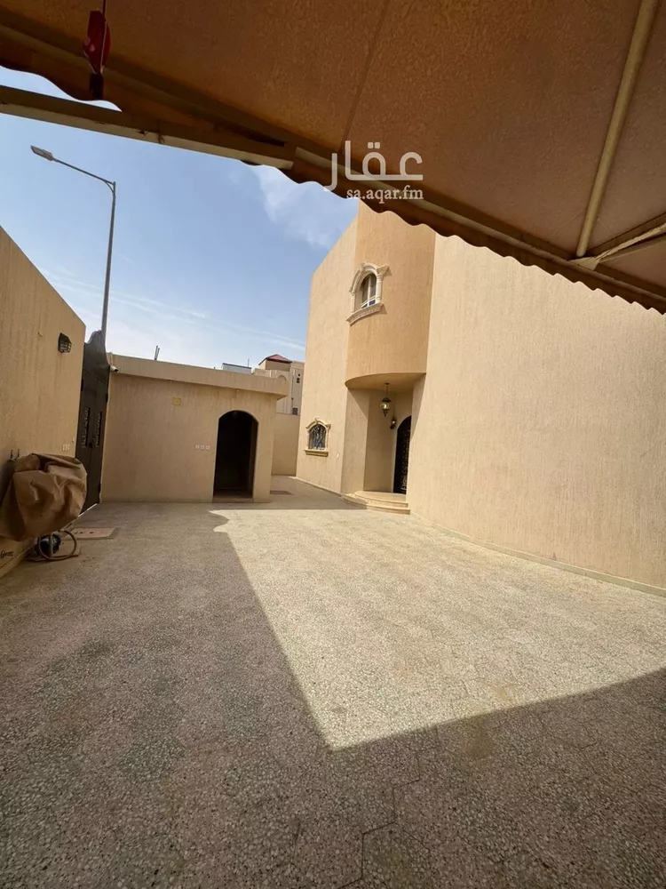 Villa for Sale in Riyadh Laban 7