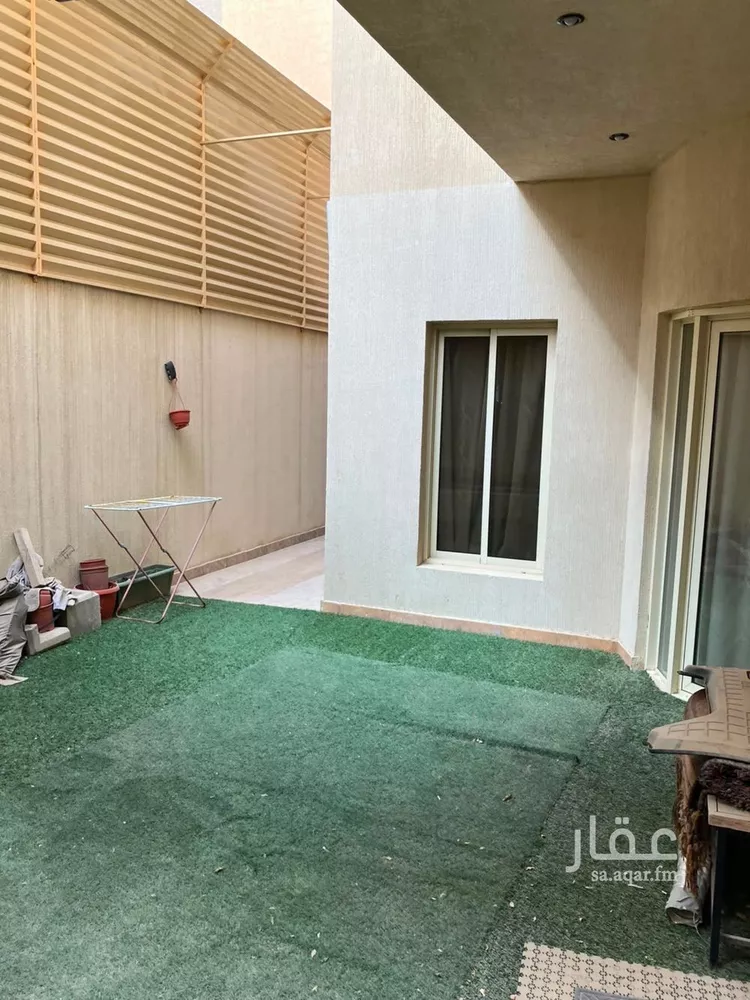 فيلا للبيع في شارع رقم 300, حي الياسمين, مدينة الرياض, منطقة الرياض صورة 4