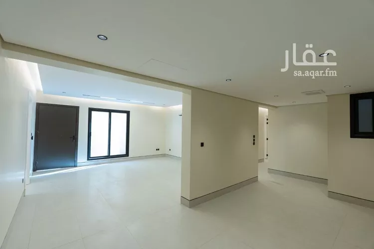دور للبيع في شارع ابن اللبان, حي الملك فهد, مدينة الرياض, منطقة الرياض صورة 2