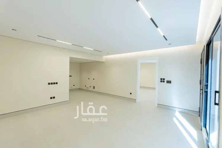 دور للبيع في شارع ابن اللبان, حي الملك فهد, مدينة الرياض, منطقة الرياض 8