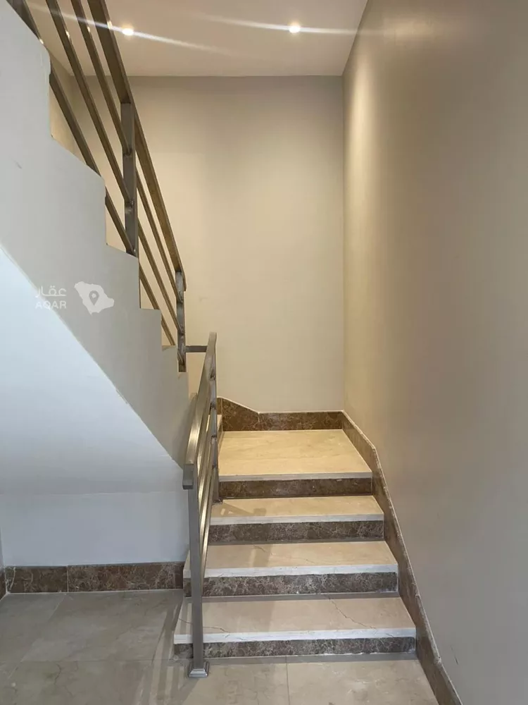 Floor for Sale in Riyadh An Narjis 2