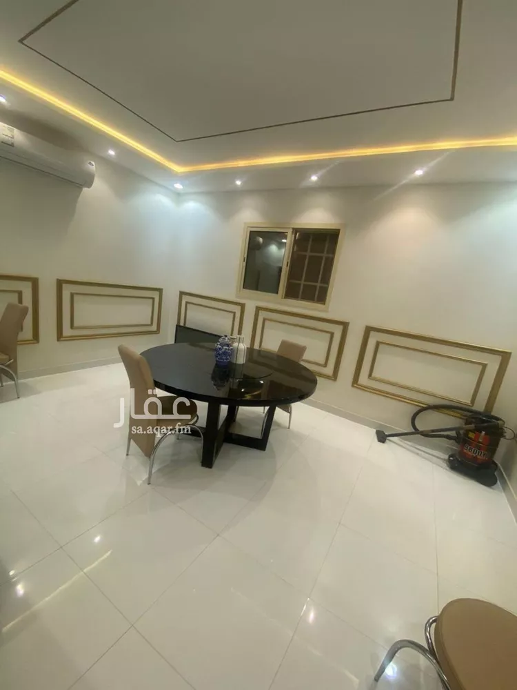فيلا للبيع في شارع تبراك, حي عرقة, مدينة الرياض, منطقة الرياض صورة 2