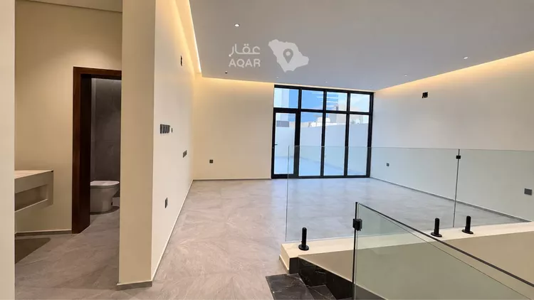 فيلا للبيع في شارع الشيخ عثمان بن إبراهيم الحقيل, حي الملك فهد, مدينة الرياض, منطقة الرياض 8
