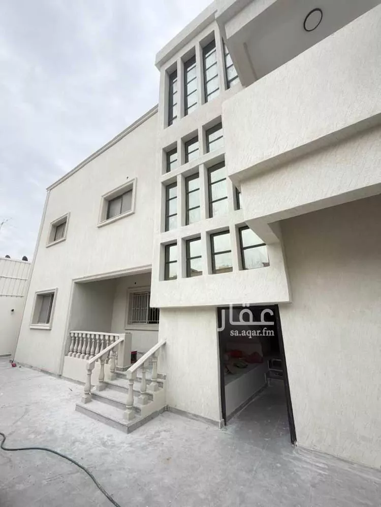 فيلا للإيجار في شارع 13أ, حي العقربية, مدينة الخبر, المنطقة الشرقية صورة 2