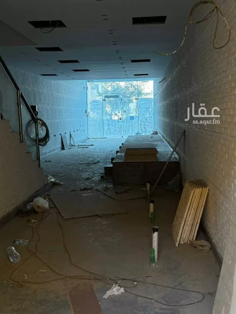 محل للإيجار في شارع طريق الامير محمد بن سعد بن عبد العزيز, حي الملقا, مدينة الرياض, منطقة الرياض صورة 2