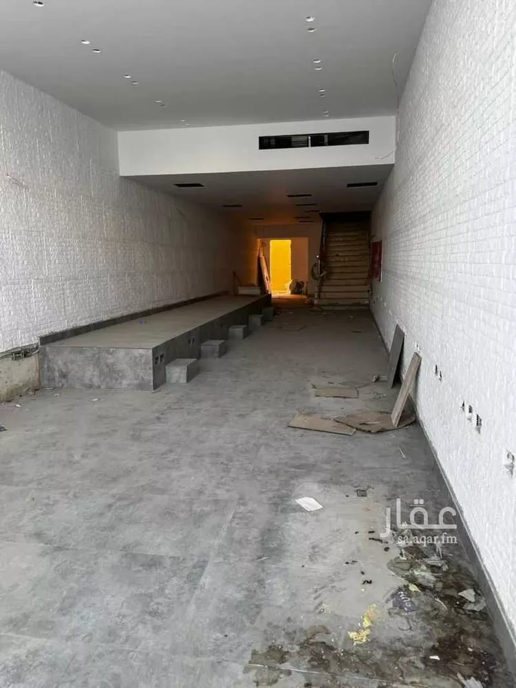 محل للإيجار في شارع طريق الامير محمد بن سعد بن عبد العزيز, حي الملقا, مدينة الرياض, منطقة الرياض صورة 3