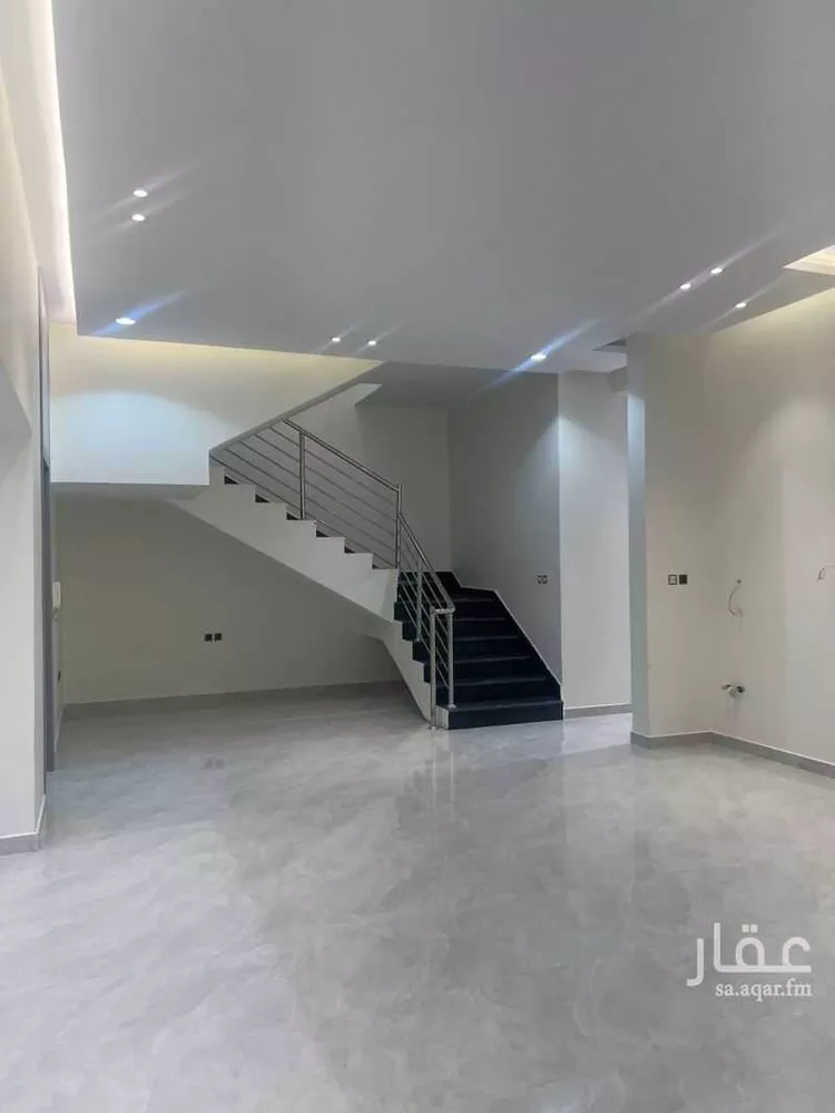 دور للبيع في شارع حسين بن سعيد المنوفي, حي الصفاء, مدينة الرياض, منطقة الرياض 6