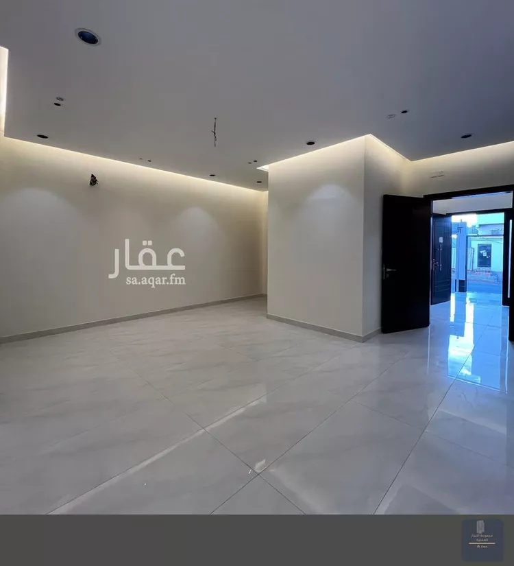 فيلا للبيع في شارع ابن السكيب, حي الصواري, مدينة جدة, منطقة مكة المكرمة صورة 3