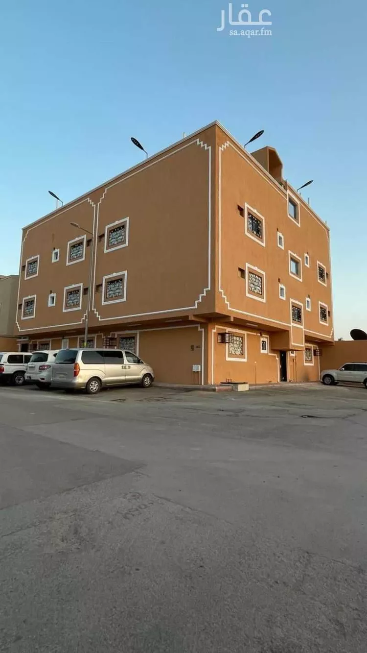 عمارة للإيجار في شارع أبي الثناء الحراني, حي العريجاء الغربي, مدينة الرياض, منطقة الرياض 1 صورة
