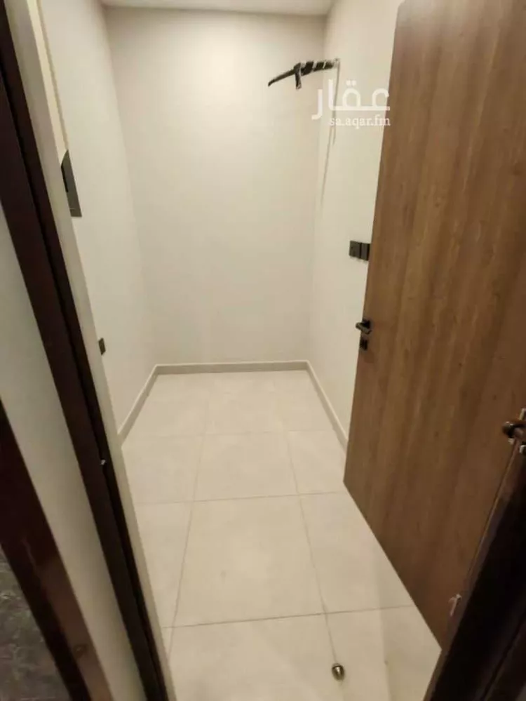شقة للإيجار في شارع يحيي بن أسيد(رضي الله عنه), حي الصواري, مدينة جدة, منطقة مكة المكرمة صورة 5