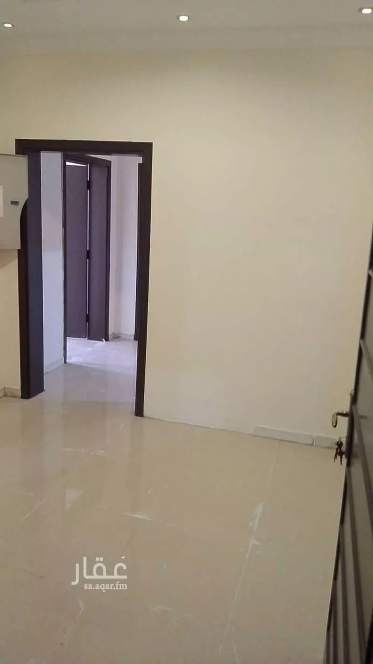 شقة للإيجار في شارع عبدالله ابن ورقاء ابن جنادة, حي مريخ, مدينة جدة, منطقة مكة المكرمة صورة 4