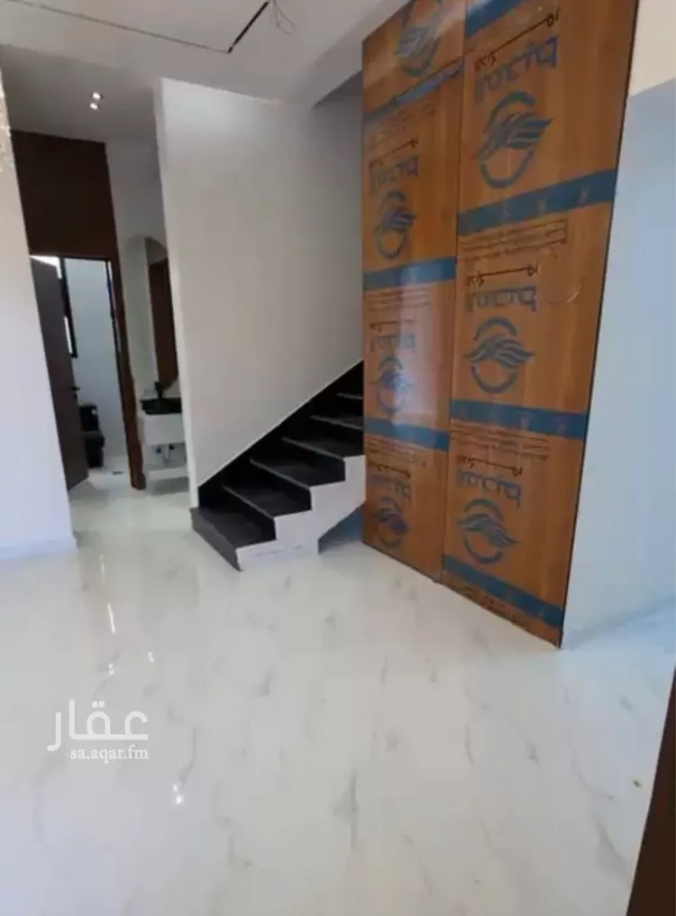 فيلا للبيع في شارع الجامعة 115, حي الجامعة, مدينة المزاحميه, منطقة الرياض صورة 2