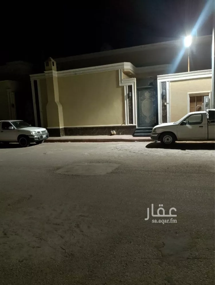 فيلا للبيع في شارع عبدلله بن عبدالعزيز, حي الريف, مدينة المزاحميه, منطقة الرياض