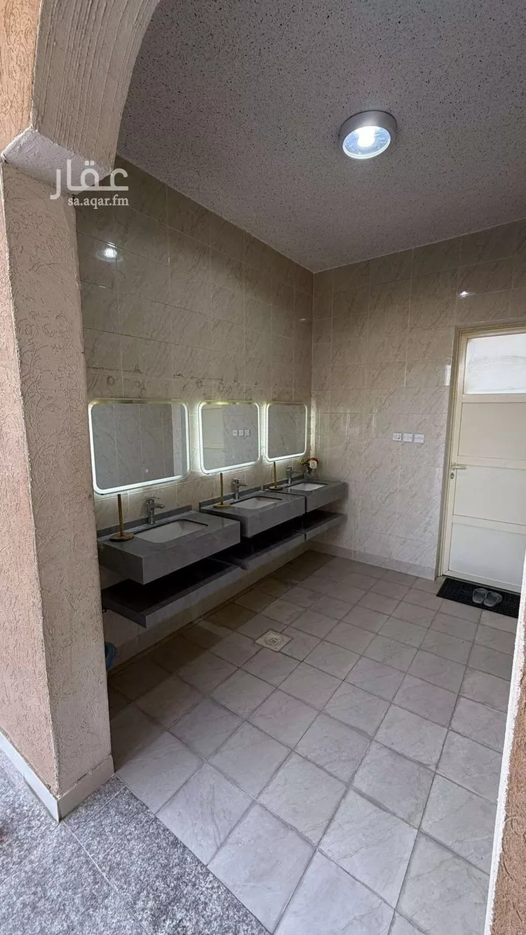 دور للبيع في شارع عقبة ابن عامر, حي نوارة, مدينة المزاحميه, منطقة الرياض صورة 5