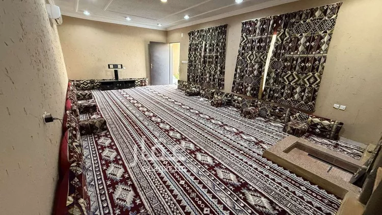 دور للبيع في شارع عقبة ابن عامر, حي نوارة, مدينة المزاحميه, منطقة الرياض صورة 5