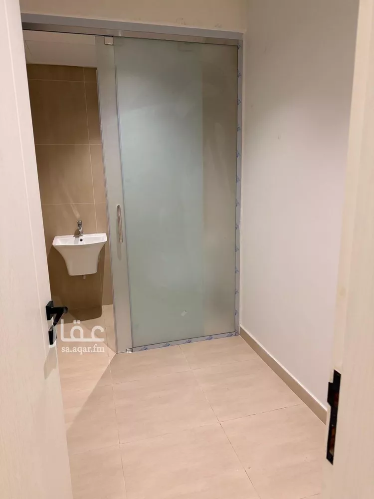 شقة للإيجار في شارع الأمير عبدالمحسن بن عبدالعزيز, حي الصفاء, مدينة الرياض, منطقة الرياض صورة 4