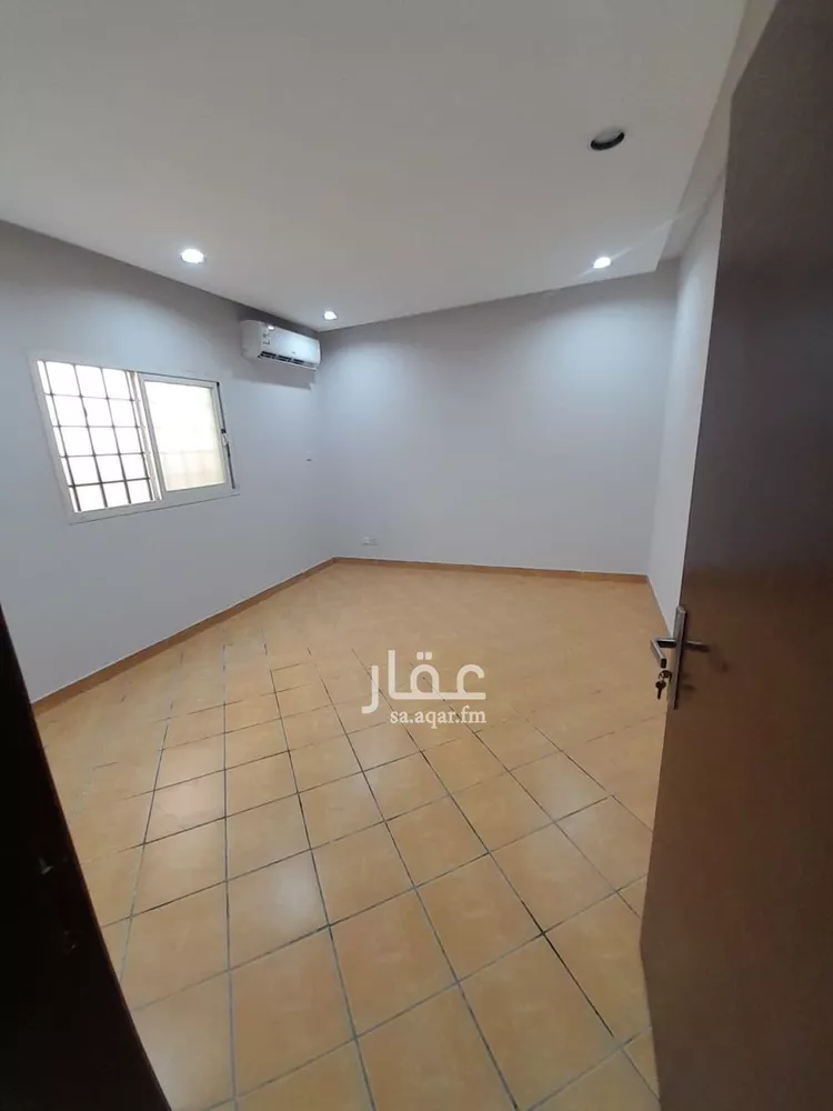 شقة للإيجار في شارع ابي بكر الصديق الفرعي, حي المصيف, مدينة الرياض, منطقة الرياض صورة 3