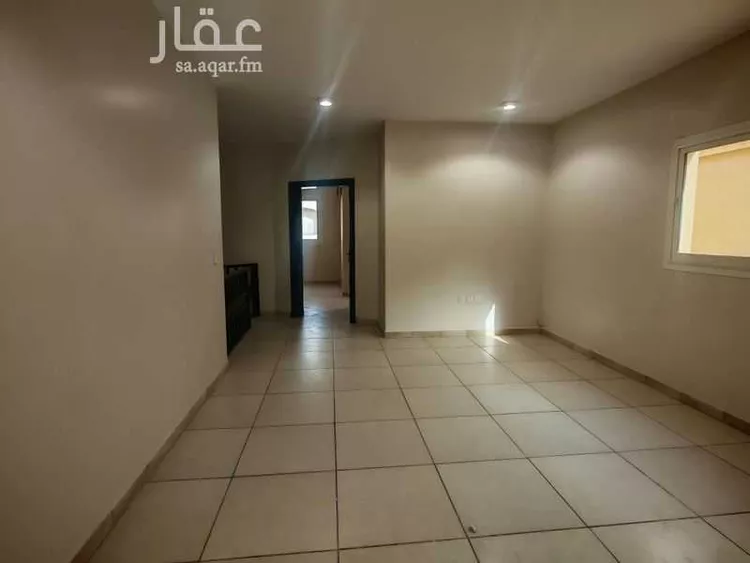 فيلا للإيجار في شارع البحيرات, حي الرحمانية, مدينة الرياض, منطقة الرياض صورة 3