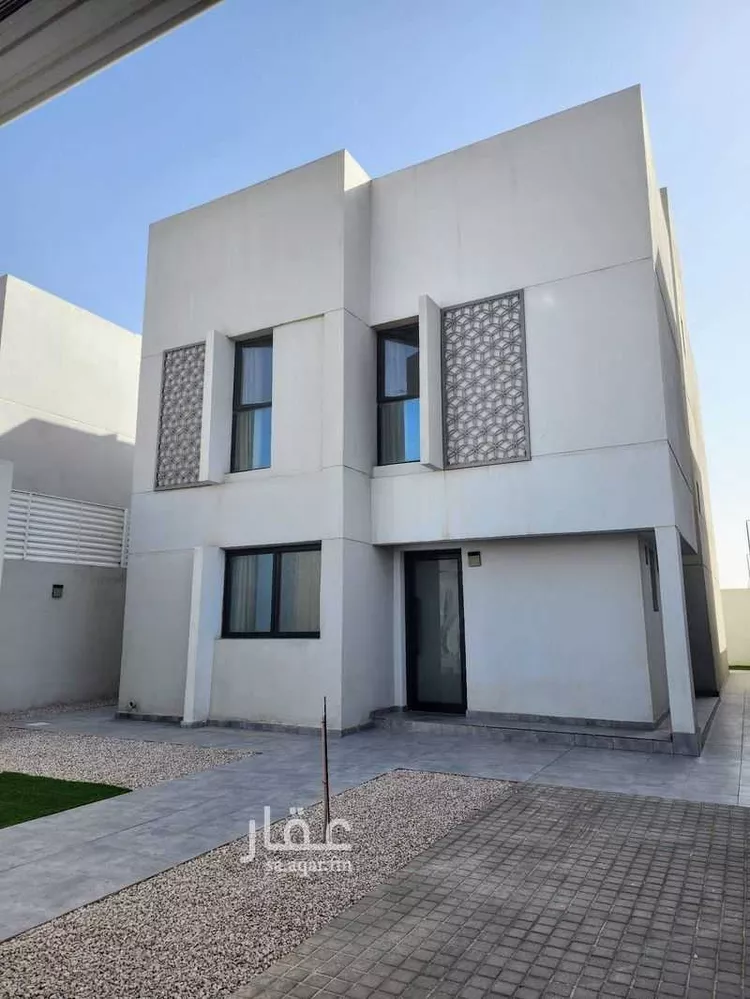 فيلا للبيع في شارع السلام ، حي الإسكان الجنوبي ، الدمام ، الدمام