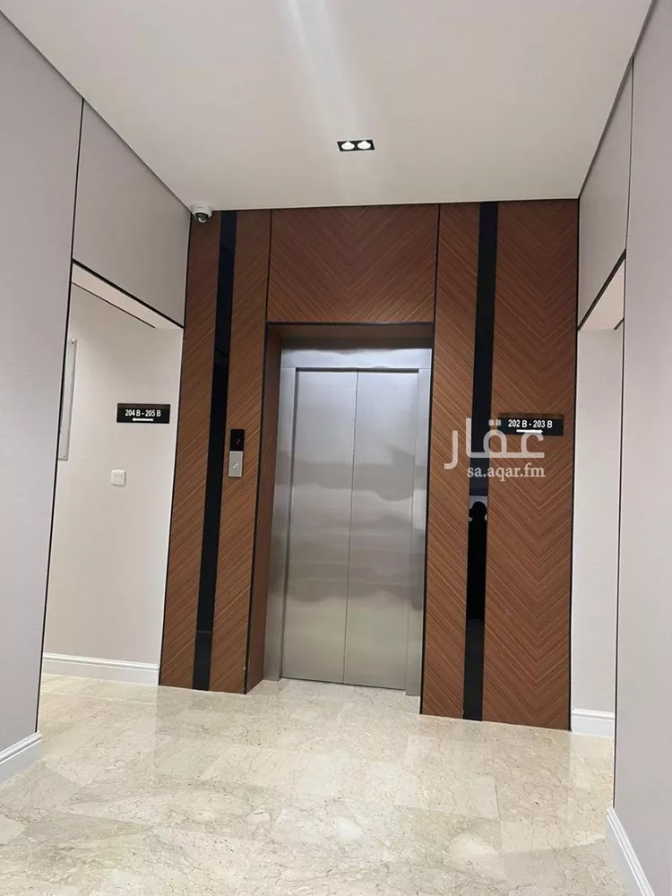 عمارة للبيع في شارع قلعة صلاح الدين, حي العقيق, مدينة الرياض, منطقة الرياض صورة 2