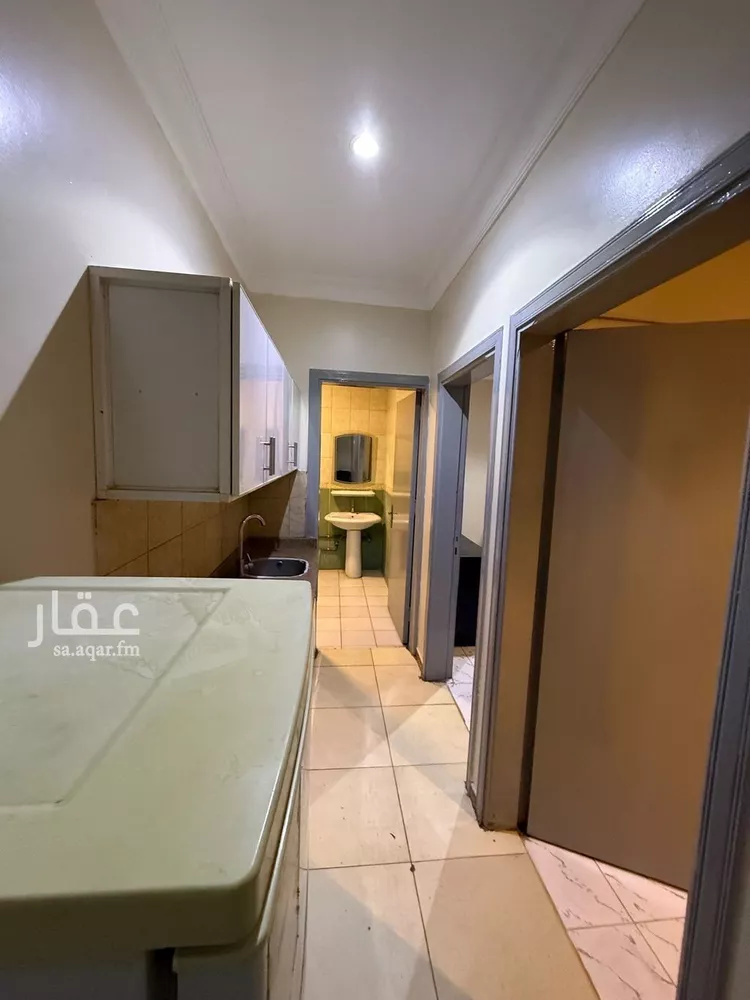 شقة للإيجار في شارع ابي بكر الصديق الفرعي, حي التعاون, مدينة الرياض, منطقة الرياض صورة 4