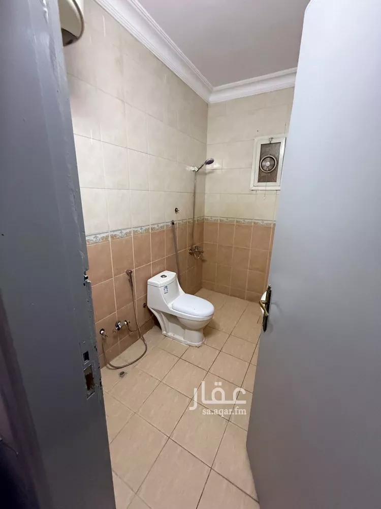 شقة للإيجار في شارع ابي بكر الصديق الفرعي, حي التعاون, مدينة الرياض, منطقة الرياض صورة 2