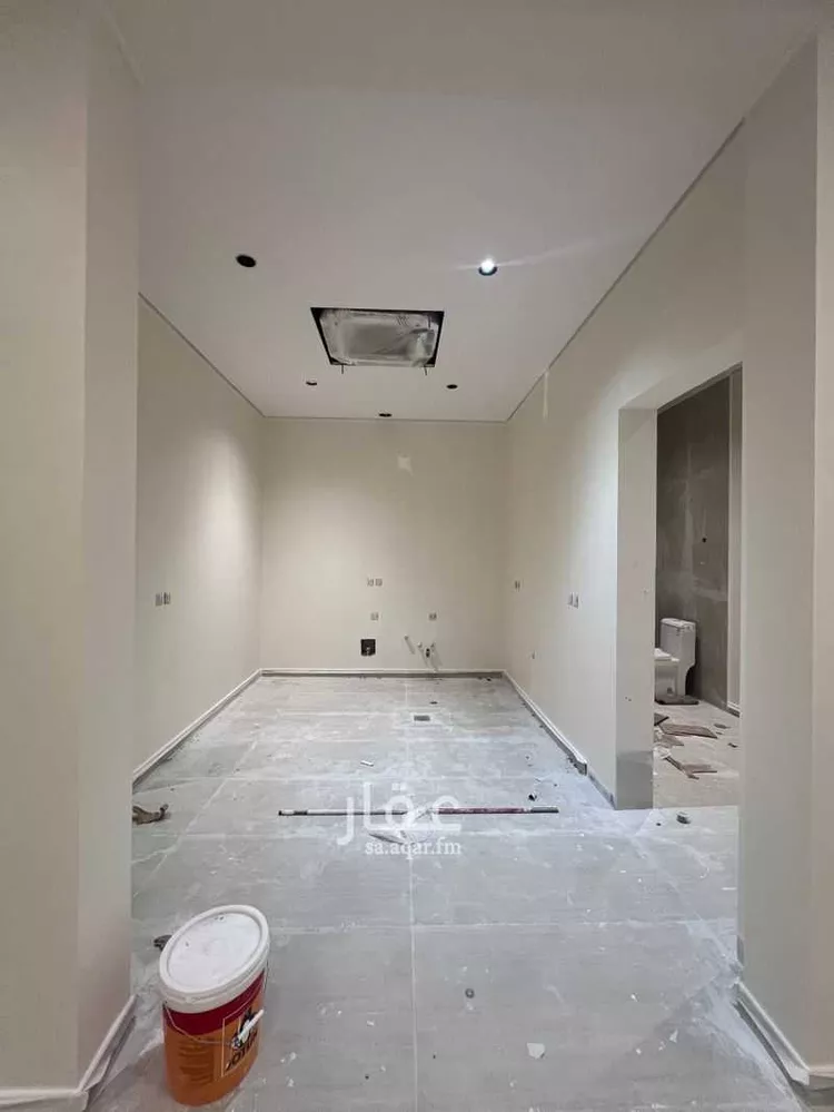 Floor for Sale in Riyadh Al Arid صورة 4