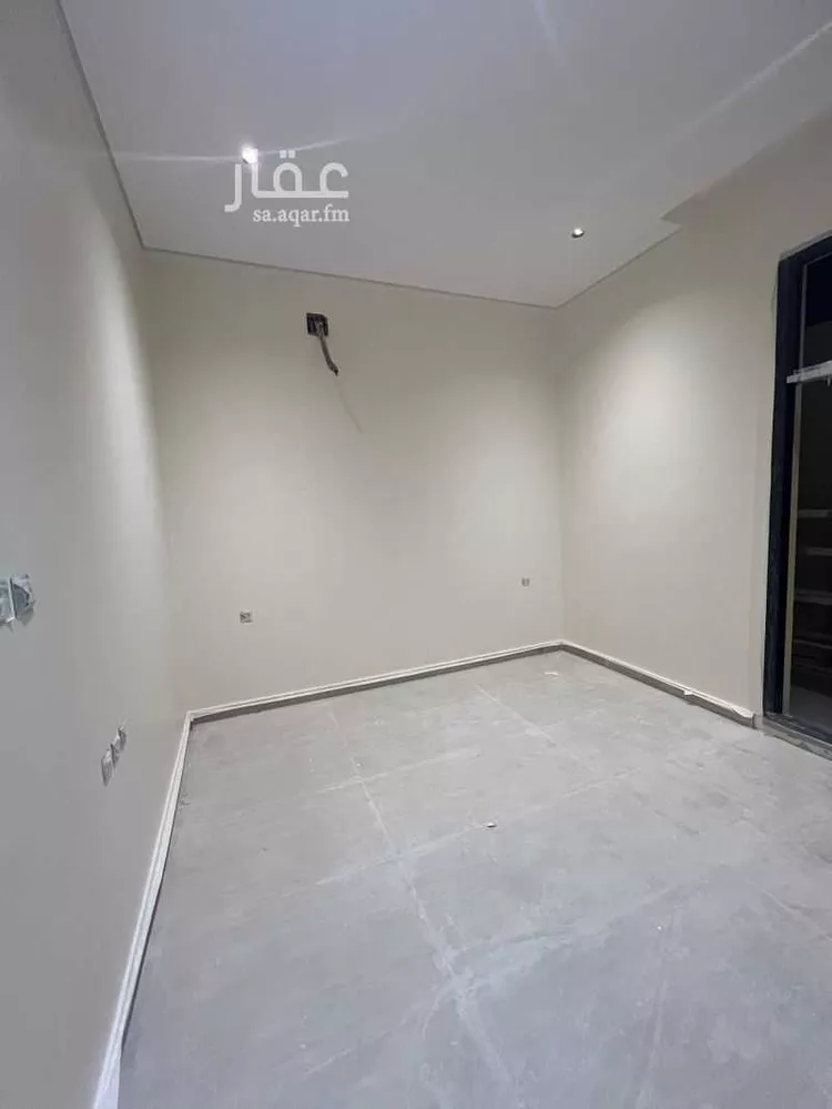 Floor for Sale in Riyadh Al Arid صورة 3