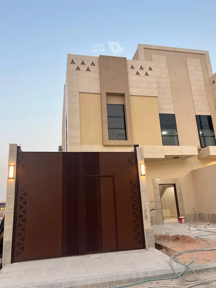دور للبيع في شارع ابراهيم بن حسين بيري, حي العارض, مدينة الرياض, منطقة الرياض صورة 2