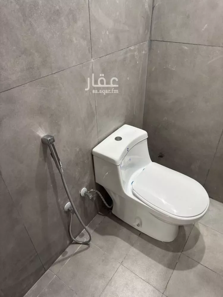 شقة للإيجار في شارع وسط البلد 28, حي وسط البلد, مدينة احد رفيده, منطقة عسير صورة 4