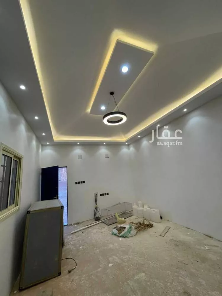 استراحة للبيع في اللغف ، المزاحمية صورة 2