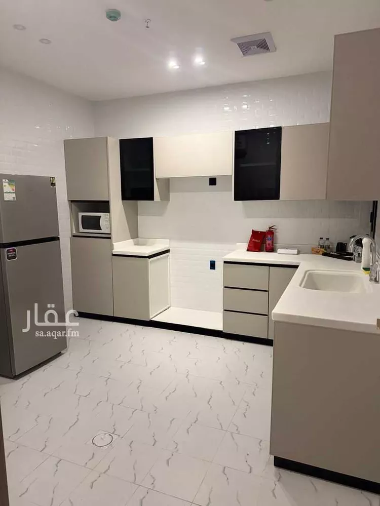 شقة مفروشة للحجز في شارع القرية العليا ، حي الحمراء ، الخبر ، الخبر