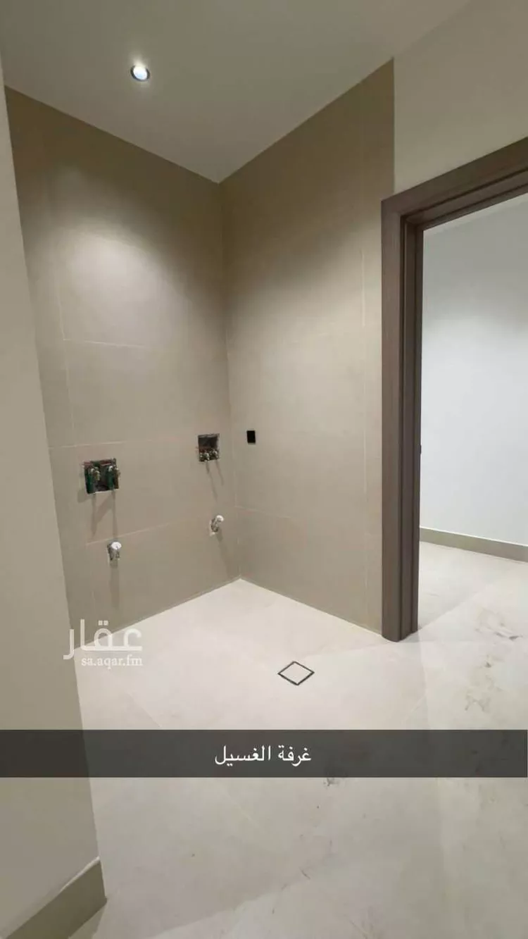 دور للبيع في شارع بقيق, حي الصحافة, مدينة الرياض, منطقة الرياض صورة 3