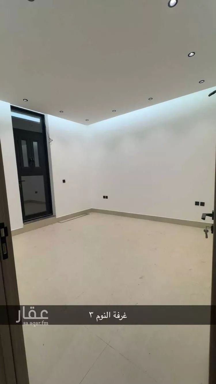 دور للبيع في شارع بقيق, حي الصحافة, مدينة الرياض, منطقة الرياض 15