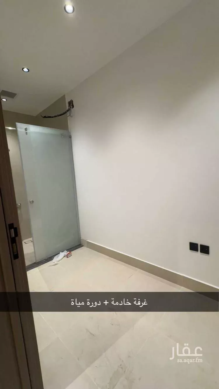 دور للبيع في شارع بقيق, حي الصحافة, مدينة الرياض, منطقة الرياض 7