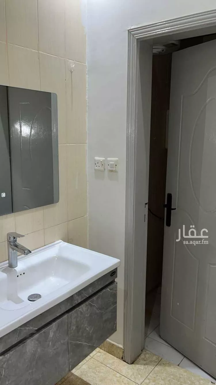 شقة للإيجار في شارع ابراهيم المداري ، حي الرمال ، الرياض ، منطقة الرياض صورة 2
