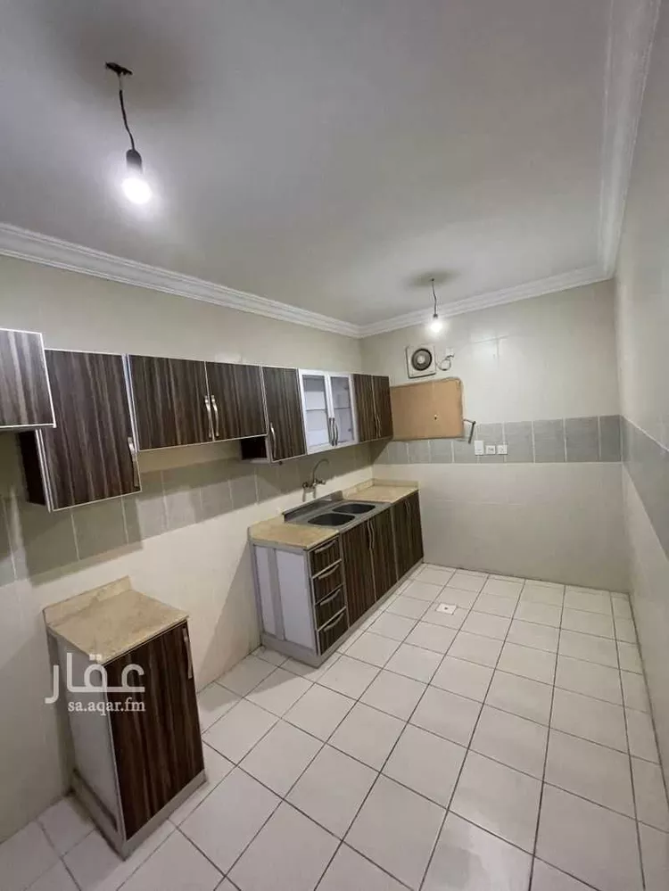 شقة للإيجار في شارع اسد الله, حي الشرفية, مدينة جدة, منطقة مكة المكرمة