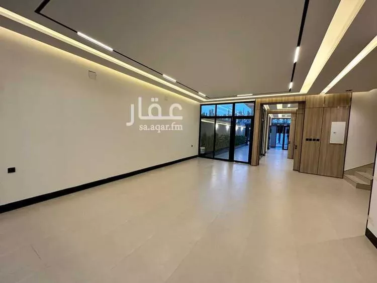 فيلا للبيع في شارع الشرافا, حي الرمال, مدينة الرياض, منطقة الرياض صورة 2