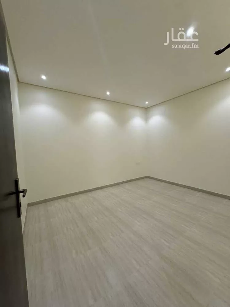 Floor for Rent in Riyadh Al Mahdiyah
