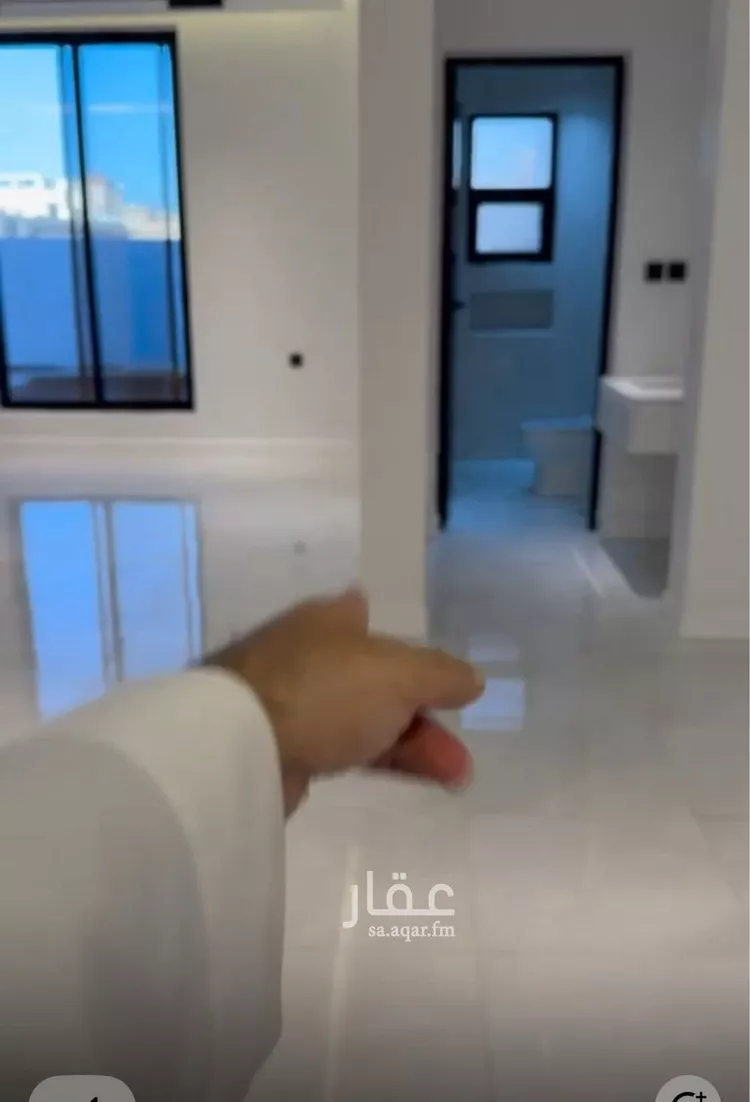 شقة للبيع في شارع القرية العليا, حي الحمراء, مدينة الخبر, المنطقة الشرقية 6