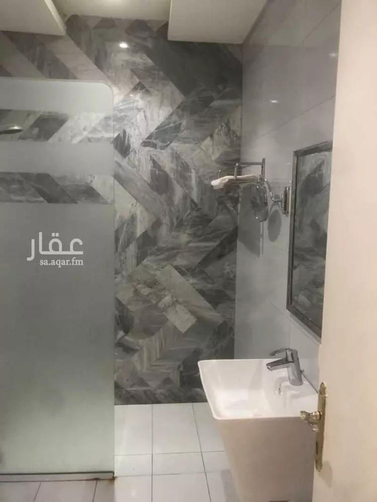 عمارة للإيجار في شارع العروبة الفرعي, حي أم الحمام الغربي, مدينة الرياض, منطقة الرياض
