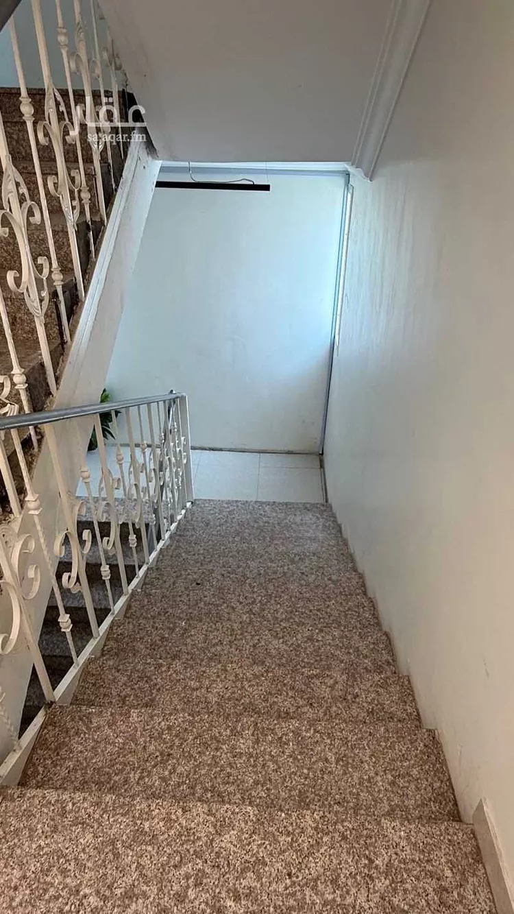Commercial Office for Rent in Riyadh Tuwaiq صورة 3