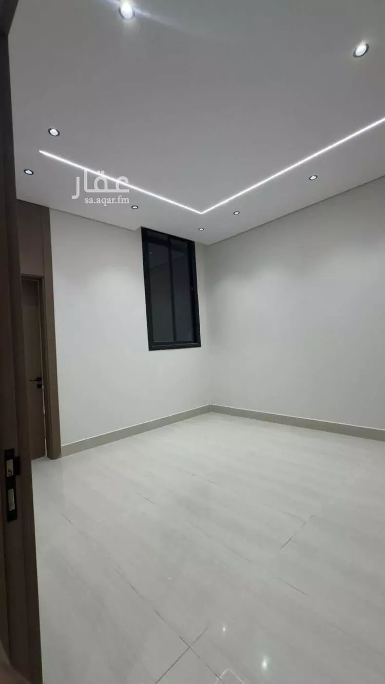 دور للبيع في شارع ساجر ، حي العريجاء الغربية ، الرياض ، منطقة الرياض صورة 4