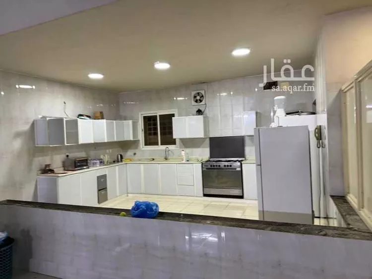 شقة للإيجار في شارع 5936738, حي الروضة, مدينة أبها, منطقة عسير