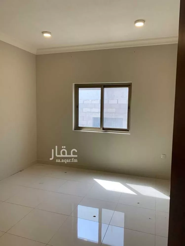 شقة للبيع في شارع الثريا, حي الجامعة, مدينة الظهران, المنطقة الشرقية صورة 3