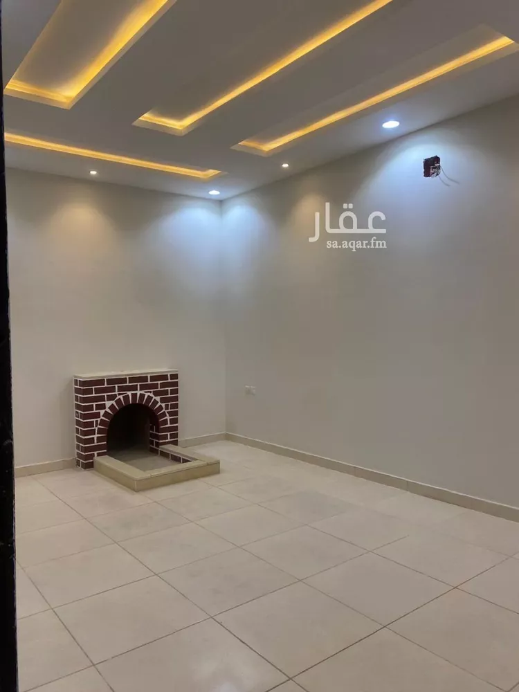 فيلا للبيع في شارع محمد بن محمد النويري, حي الرمال, مدينة الرياض, منطقة الرياض 8