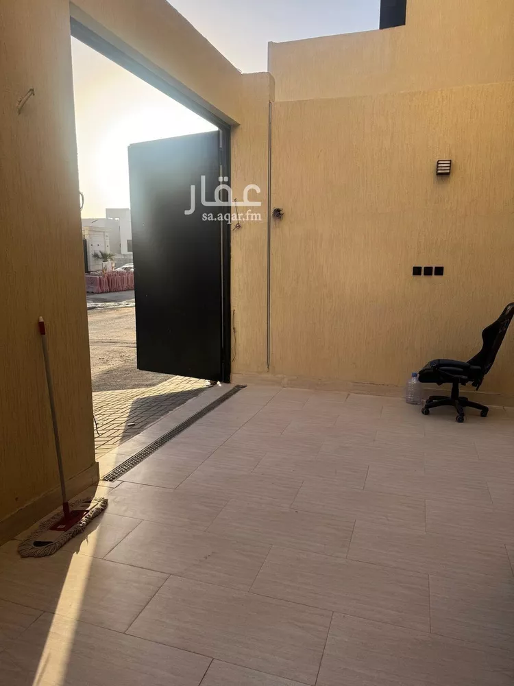فيلا للبيع في شارع أبي الفتح بن العلامة العجيمي, حي البيان, مدينة الرياض, منطقة الرياض 8